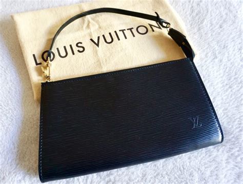 louis vuitton pochette epi leather|louis vuitton epi leather briefcase.